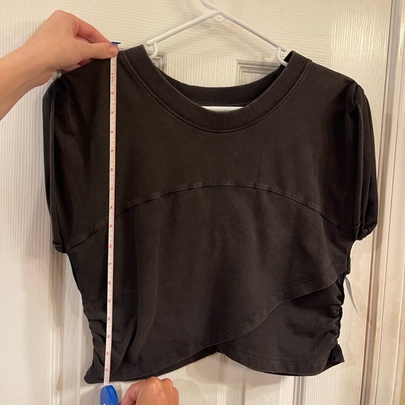 NWT FREE PEOPLE CROP TOP CRISS CROSS HEM - Picture 5 of 5